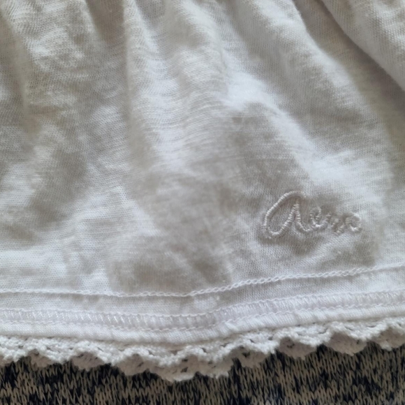 Aeropostale Original Brand Sleeveless Peplum With Ruffles on Sleeves White Small - Picture 4 of 5